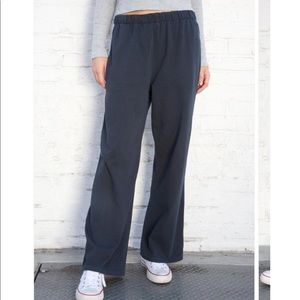 Brandy Melville Navy Anastasia Sweatpants S/M new with tag